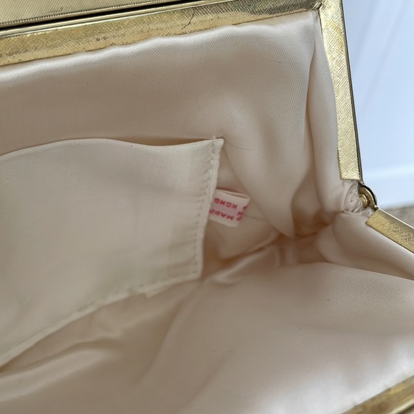 1960-1970’s Hand Made in Hong Kong Evening Bag, Cream - Picture 7 of 16